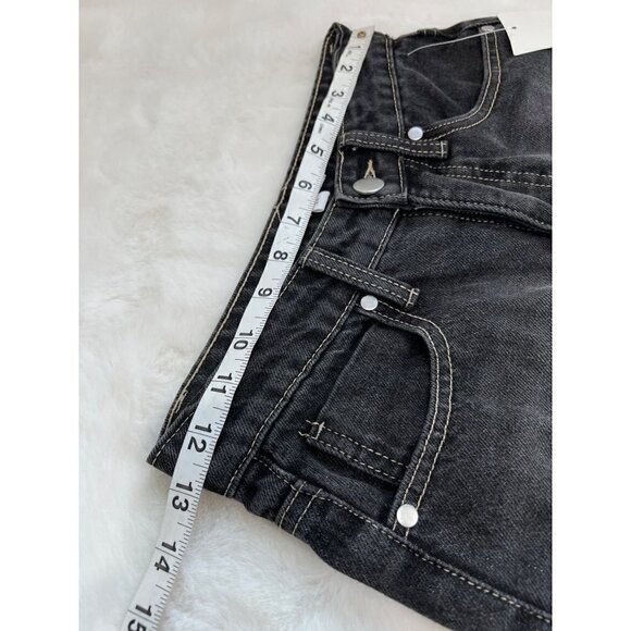 NWT BP. Women's Size 24 Ripped High Waist Ankle Mom Jeans In Vintage Black - Picture 4 of 14